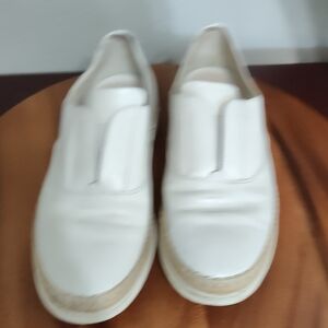 Tod's Leather Slip On Espadrilles size 39